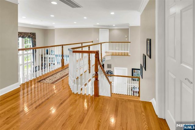 5 Carpenter Place, Sparta, NJ 07871