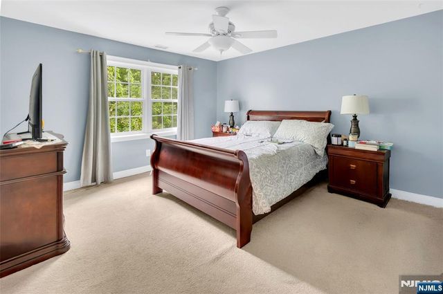 5 Carpenter Place, Sparta, NJ 07871