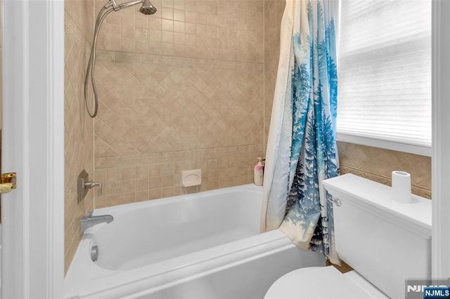 5 Carpenter Place, Sparta, NJ 07871