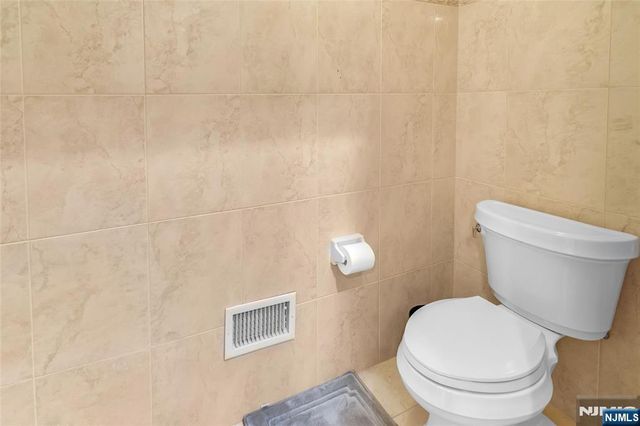 5 Carpenter Place, Sparta, NJ 07871