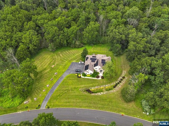 5 Carpenter Place, Sparta, NJ 07871