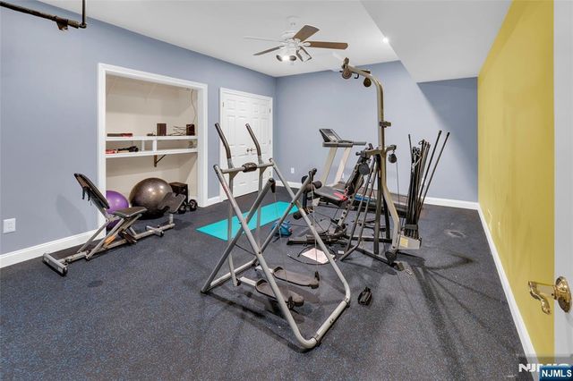 5 Carpenter Place, Sparta, NJ 07871