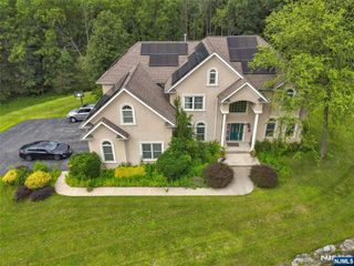 5 Carpenter Place, Sparta, NJ 07871