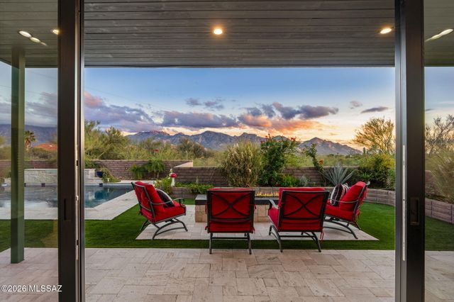 14298 N Quiet Rain Drive, Oro Valley, AZ 85755