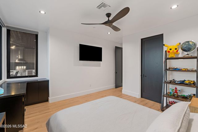 14298 N Quiet Rain Drive, Oro Valley, AZ 85755