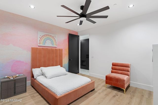 14298 N Quiet Rain Drive, Oro Valley, AZ 85755