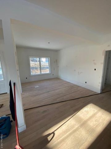 750 Ridgebury Road, Slate Hill, NY 10973