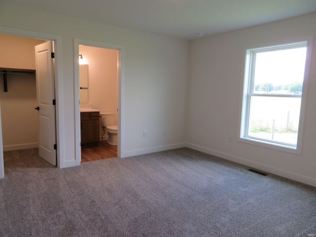 18527 Nankeen Court, New Paris, IN 46553