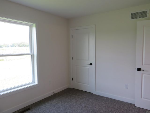 18527 Nankeen Court, New Paris, IN 46553