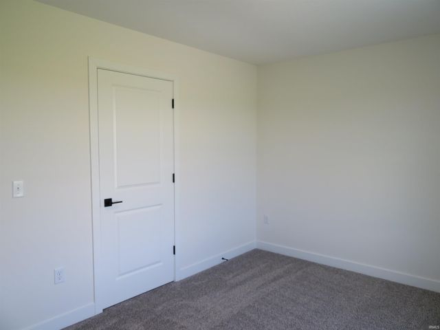18527 Nankeen Court, New Paris, IN 46553