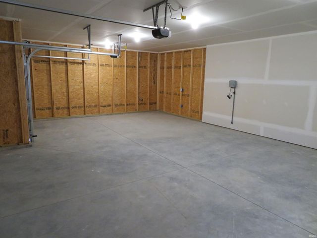 18527 Nankeen Court, New Paris, IN 46553