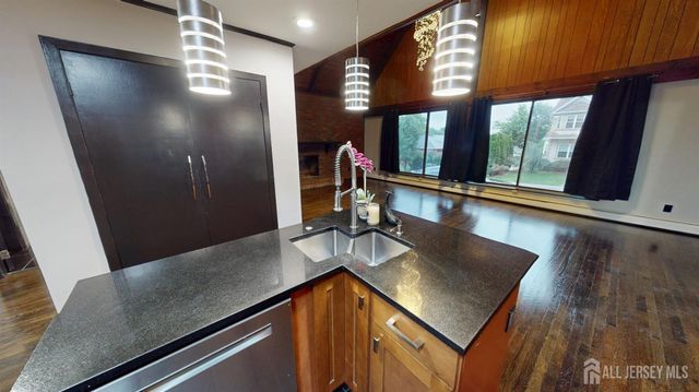 254 Schussler Street, Sayreville, NJ 08879