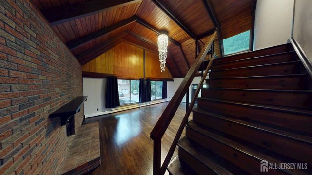 254 Schussler Street, Sayreville, NJ 08879