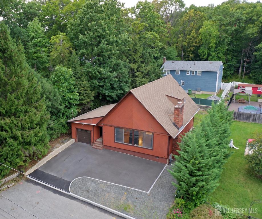254 Schussler Street, Sayreville, NJ 08879