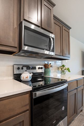 610 Autumn Avenue, Justin, TX 76247