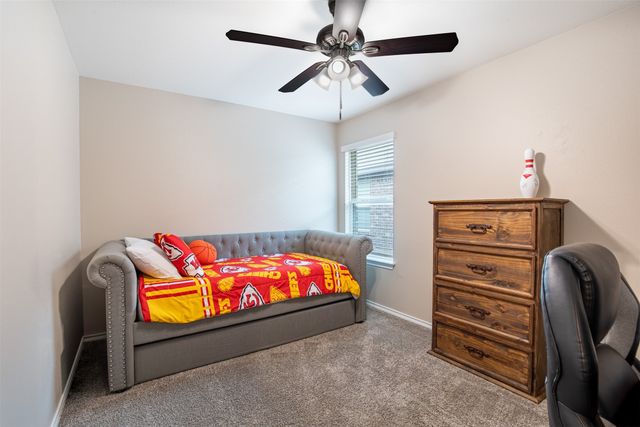 610 Autumn Avenue, Justin, TX 76247