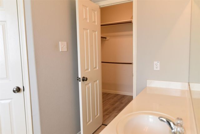 7927 Cardinal Landing Lane, Cypress, TX 77433
