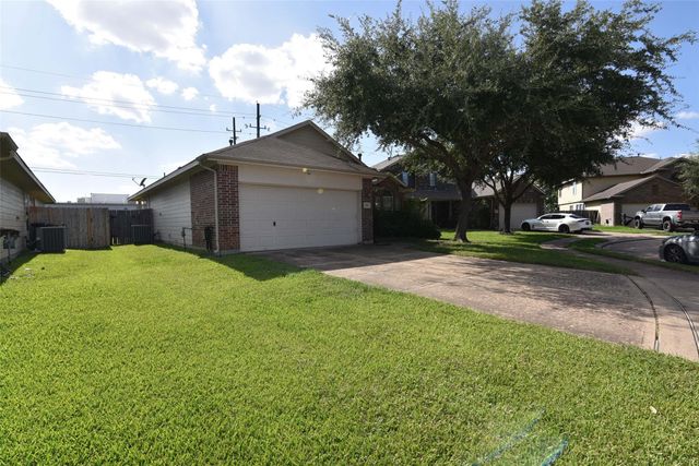 7927 Cardinal Landing Lane, Cypress, TX 77433