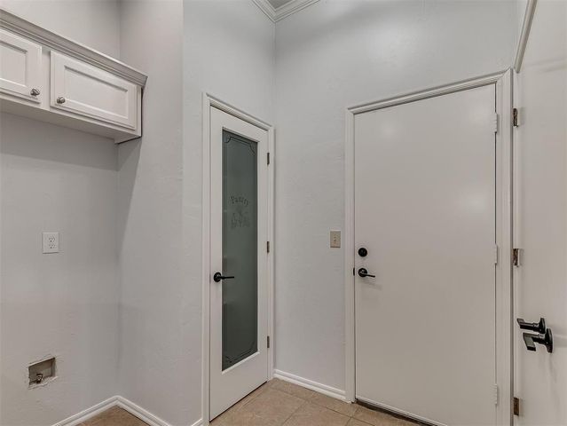 9213 NW 77th Street, Yukon, OK 73099