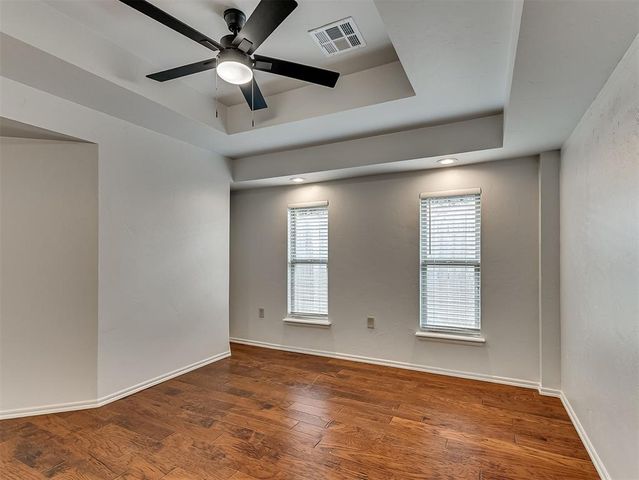 9213 NW 77th Street, Yukon, OK 73099