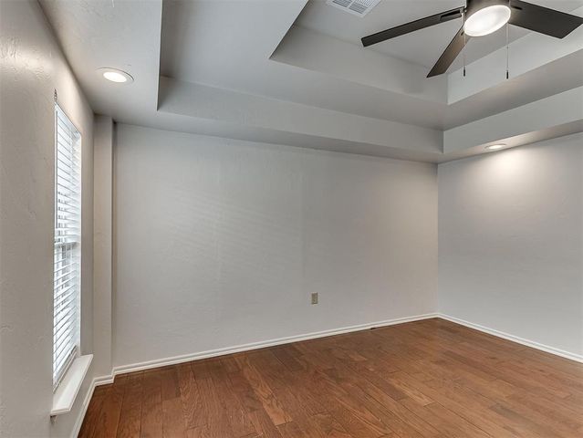 9213 NW 77th Street, Yukon, OK 73099