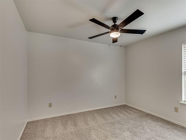 9213 NW 77th Street, Yukon, OK 73099