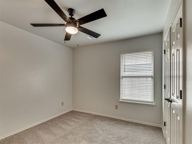 9213 NW 77th Street, Yukon, OK 73099