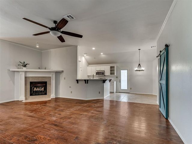 9213 NW 77th Street, Yukon, OK 73099
