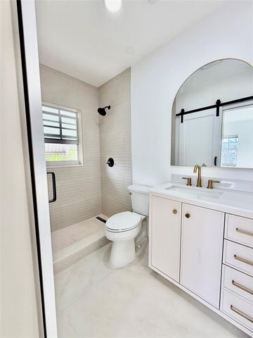 1400 SE 7th Ave 4, Pompano Beach, FL 33060