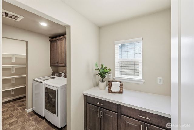 2224 97th Avenue Ct E, Edgewood, WA 98371