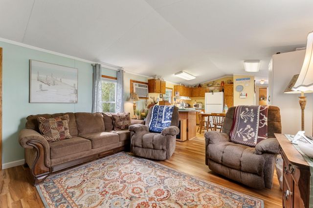 279 Hunter North Road, Alburgh, VT 05440