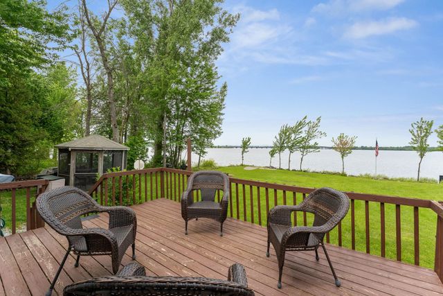 279 Hunter North Road, Alburgh, VT 05440