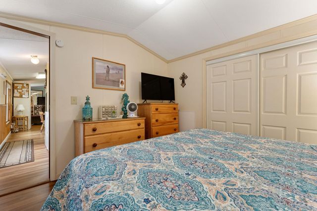 279 Hunter North Road, Alburgh, VT 05440