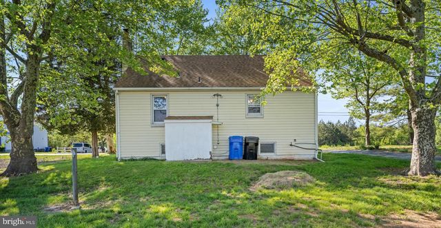 123 PENNSVILLE PEDRICKTOWN RD, Pedricktown, NJ 08067