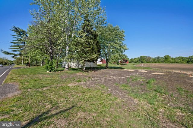 123 PENNSVILLE PEDRICKTOWN RD, Pedricktown, NJ 08067