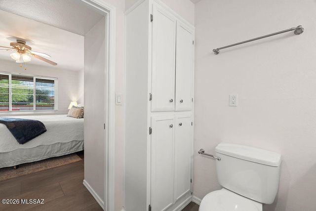 184 S La Canada Dr Unit B, Green Valley, AZ 85614