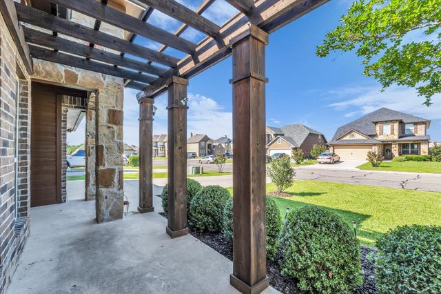 10804 Aurora Drive, Waco, TX 76708