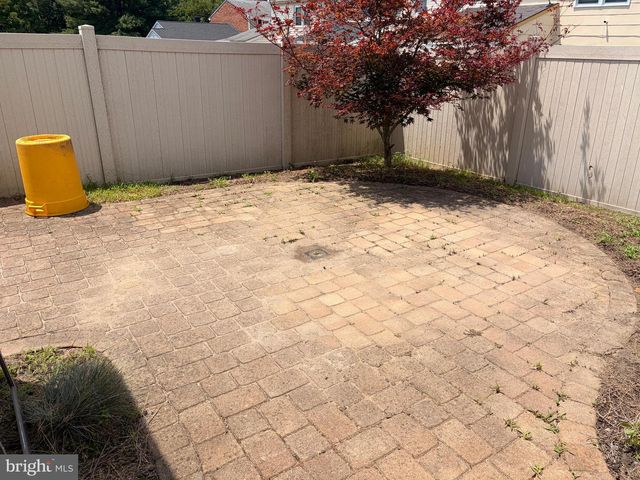 31 FAIRMOUNT DR, Willingboro, NJ 08046