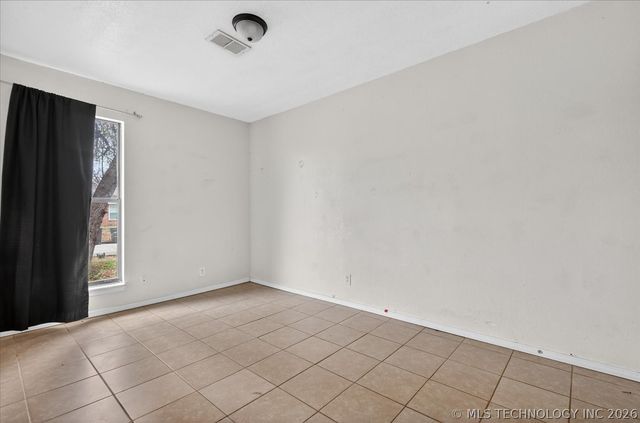 507 Highland Drive, Bartlesville, OK 74003