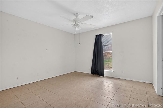 507 Highland Drive, Bartlesville, OK 74003