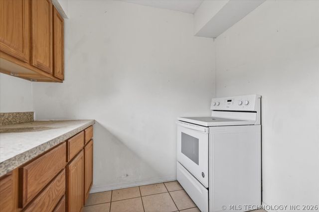 507 Highland Drive, Bartlesville, OK 74003