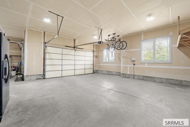 3430 E Greenwillow Lane, Ammon, ID 83401