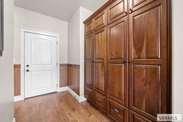 3430 E Greenwillow Lane, Ammon, ID 83401