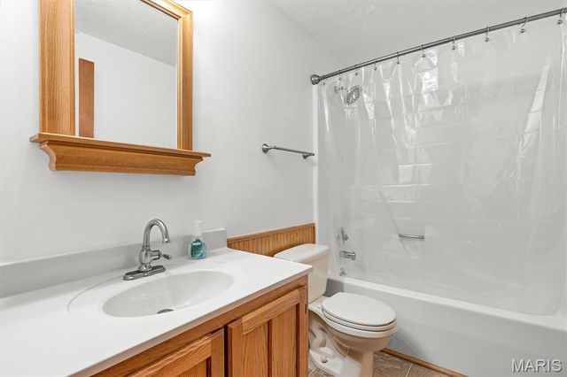 15740 Ruby Lane, Wright City, MO 63390