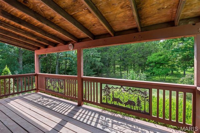 15740 Ruby Lane, Wright City, MO 63390