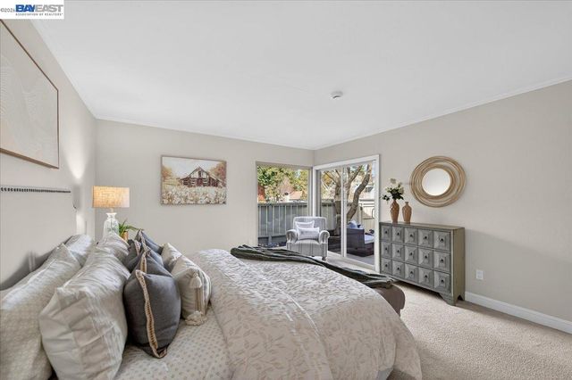 7543 Maywood Dr, Pleasanton, CA 94588