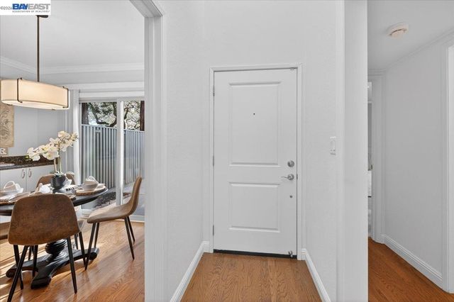 7543 Maywood Dr, Pleasanton, CA 94588