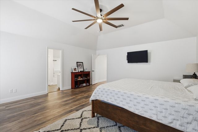 8600 Sterling Trace Circle, Fort Worth, TX 76244