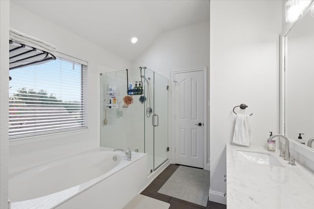 8600 Sterling Trace Circle, Fort Worth, TX 76244