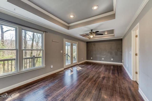 8 University Place, Johnson City, TN 37604